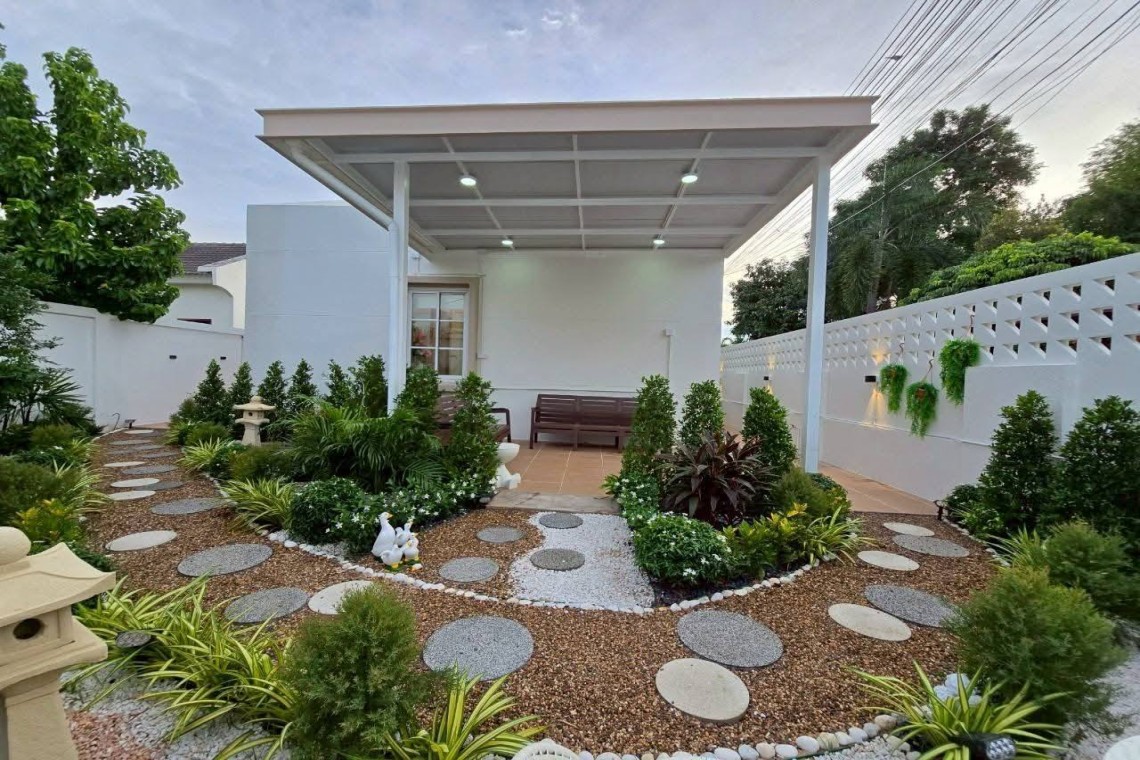 Townhouse For Sale in Rong Po, Pattaya