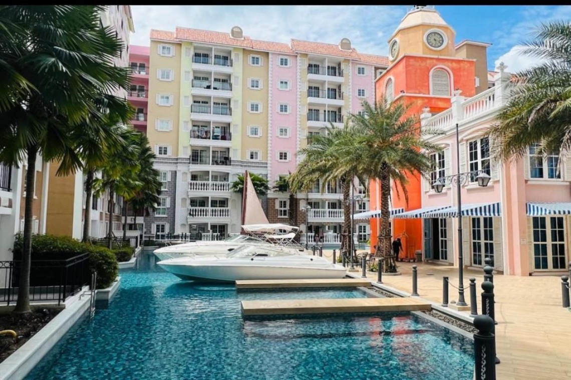 Condo For Rent in Nong Prue, Chon Buri