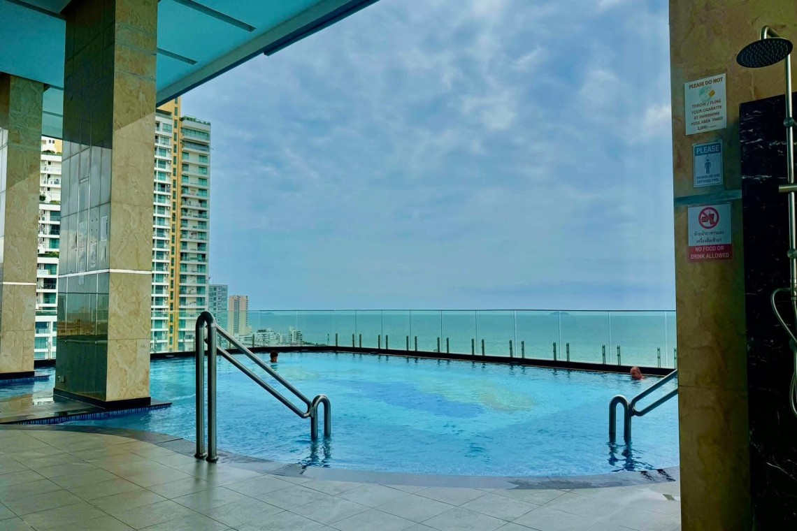 Condo For Sale/Rent in Pratumnak Hill, Pattaya