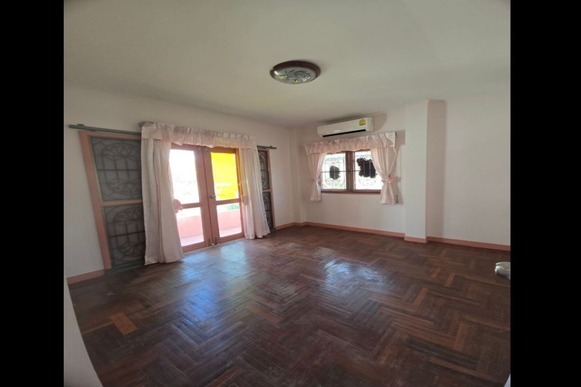 thaibricks real estate